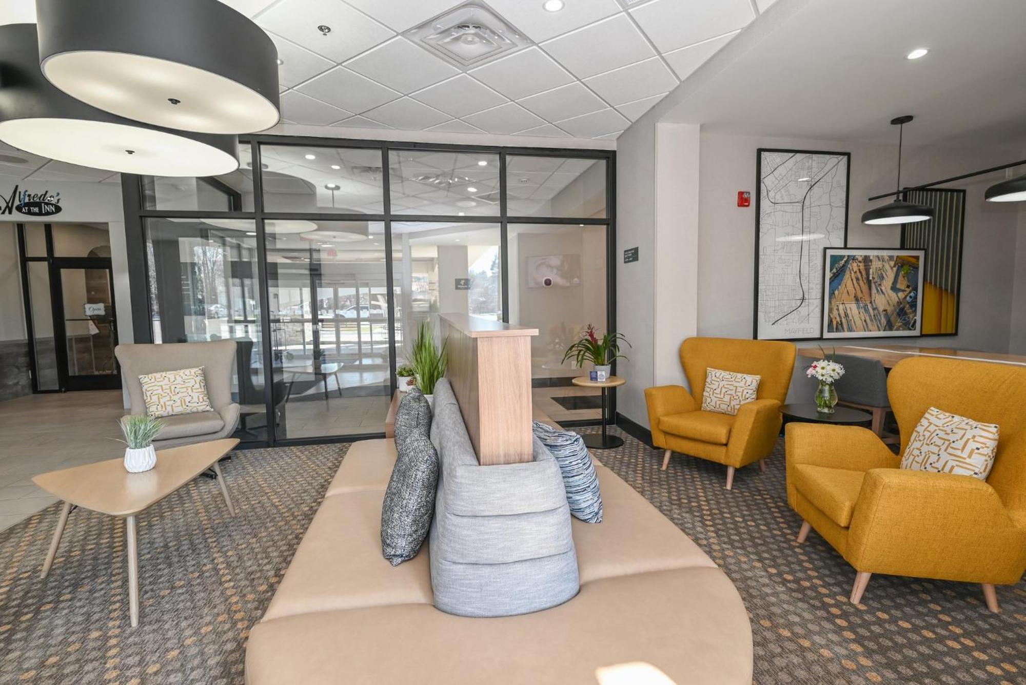 Holiday Inn Cleveland-Mayfield By Ihg Exterior foto